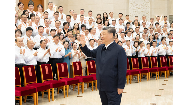 習近平在全國教育大會上強調(diào)：緊緊圍繞立德樹人根本任務(wù)?朝著建成教育強國戰(zhàn)略目標扎實邁進